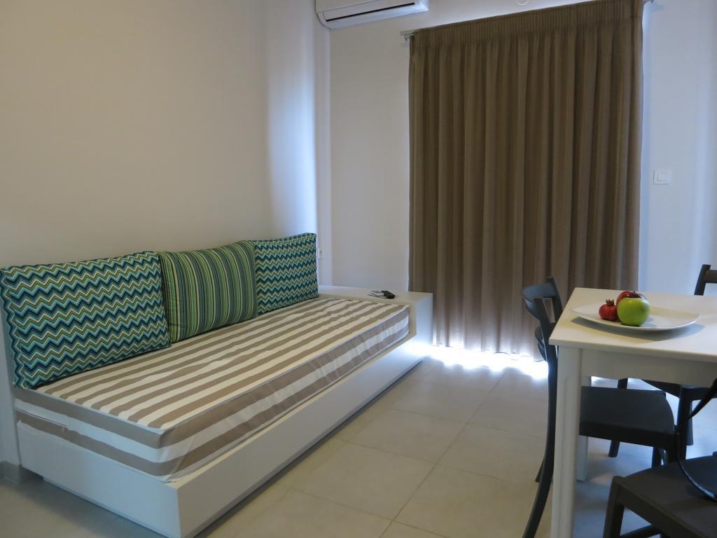 Αμαρυλλίς Aparthotel Platanés Δωμάτιο φωτογραφία